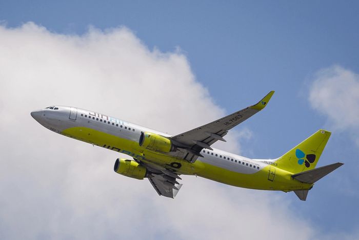 Jin Air tạm ngừng tổng cộng 45 chuyến bay khứ hồi trên tám tuyến từ ngày 4/4 - 30/4, bao gồm chặng Incheon - Nha Trang.