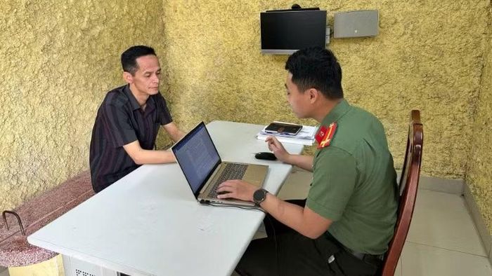 Đối tượng Lưu Văn Tiến tại cơ quan Công an.