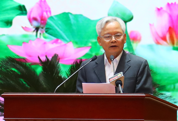 GS, TS Tạ Ngọc Tấn. 