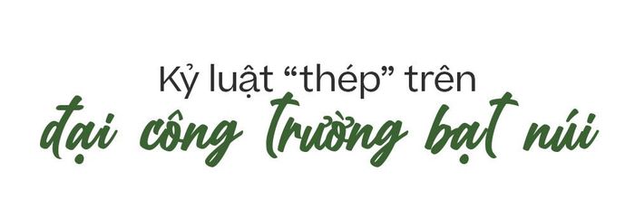 Thực tế thi công tại các địa bàn biên giới chắc hẳn sẽ gặp phải những khó khăn đặc thù, xin Đại tá chia sẻ kỹ hơn về những rào cản trên thực địa và cách chủ đầu tư áp dụng "kỷ luật thép" để giải quyết bài toán này?