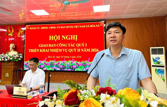 Bí thư Đảng ủy, Chủ tịch HĐND xã Hòa Xá Nguyễn Văn Định phát biểu kết luận hội nghị. Ảnh: Thanh Hằng