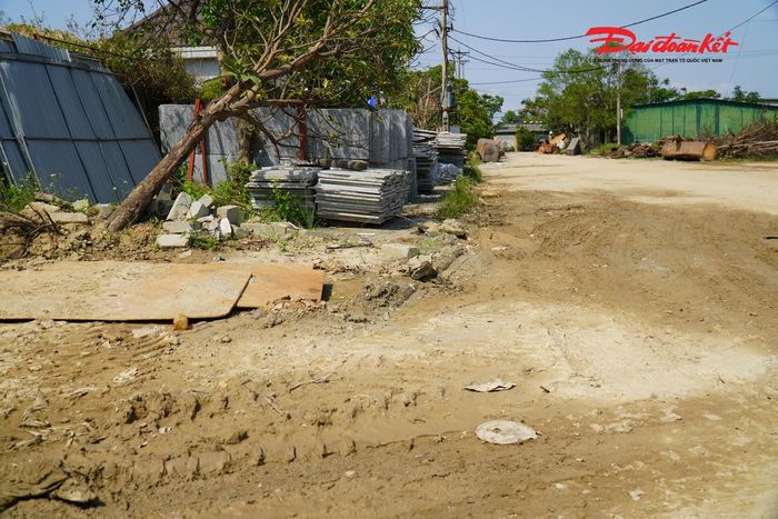 Hạ tầng tại CCN Bắc Thạch Quý bị buông lỏng. Ảnh: HN.