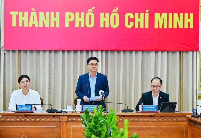 Phó Chủ tịch UBND TP.HCM Nguyễn Mạnh Cường phát biểu mở đầu hội thảo. Ảnh: Việt Dũng