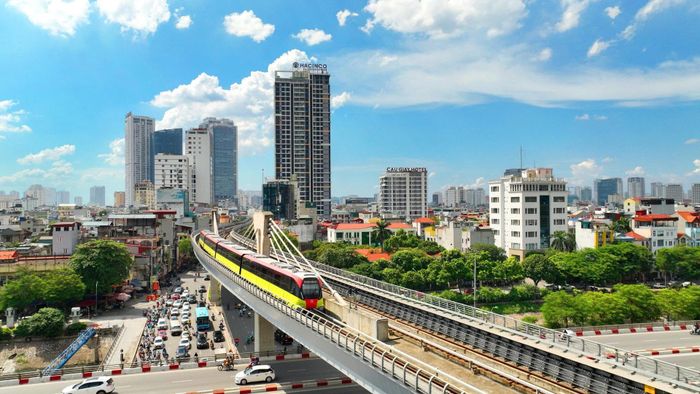 Các cơ chế trong dự thảo Luật Thủ đô (sửa đổi) được kỳ vọng trở thành "đòn bẩy" quan trọng, giúp Thủ đô huy động nguồn lực lớn cho phát triển. Ảnh: Phạm Hùng