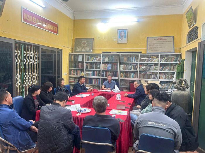 Công tác dân vận được triển khai linh hoạt qua các buổi tuyên truyền, đối thoại trực tiếp, giúp người dân hiểu rõ chủ trương và yên tâm phối hợp thực hiện. Ảnh: Mai Khôi