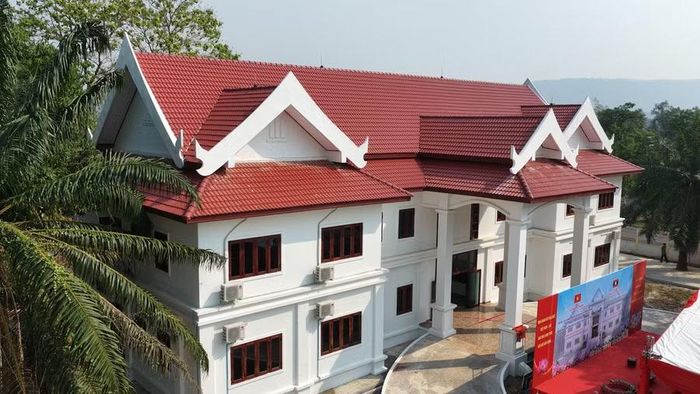 Công trình trụ sở Sở Ngoại vụ tỉnh Sekong. Ảnh: Dũng Nhân 