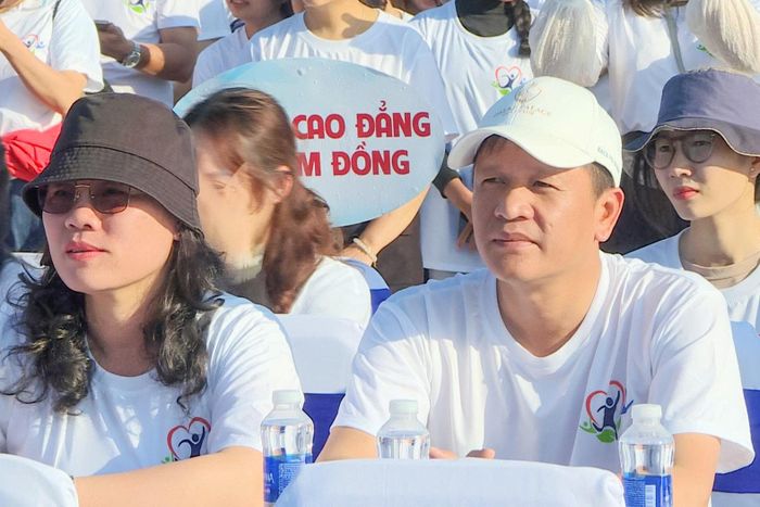 Các đại biểu tham dự Lễ Mít tinh