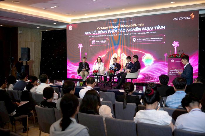 Các chuyên gia tham dự chương trình tại TP.HCM.