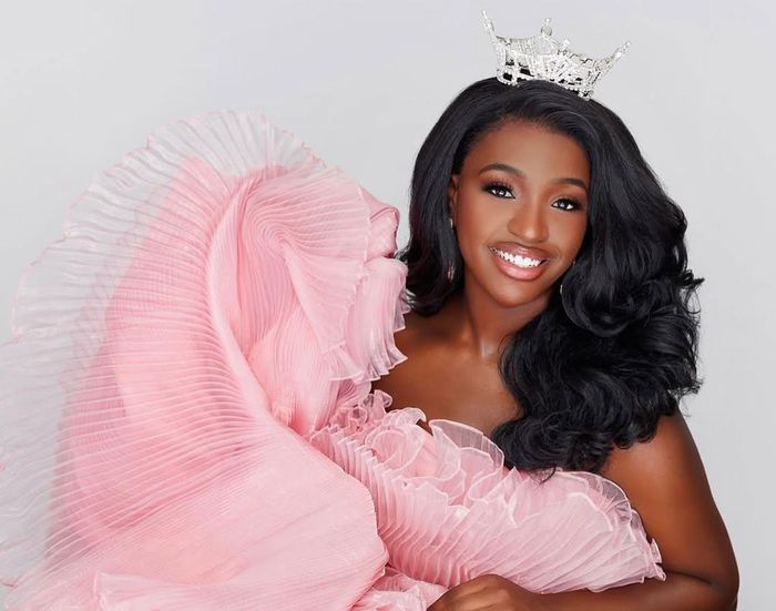 Miss North Carolina 2024 Carrie Everett.