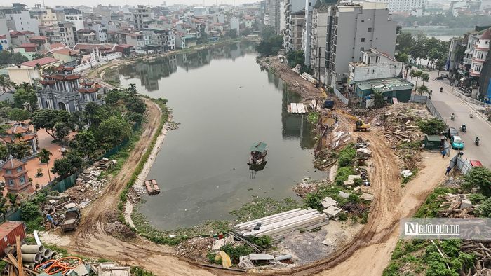 Dự án thực hiện các mục nạo vét, thu gom bùn trong lòng hồ, xử lý thảm thực vật trên mặt hồ, cải tạo cảnh quan, kè hồ, làm đường dạo quanh hồ, trồng cây xanh, hệ thống chiếu sáng và cải tạo hệ thống tiêu thoát nước.