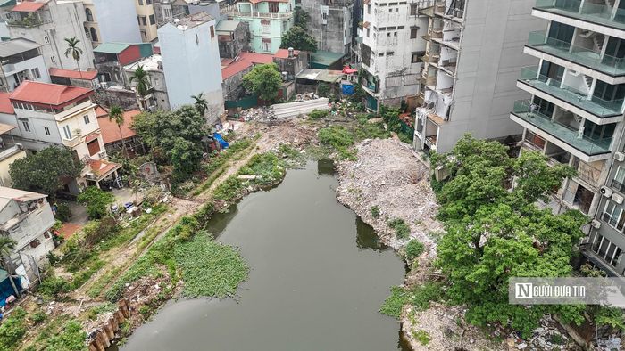 Một số đoạn vẫn còn vướng mặt bằng.