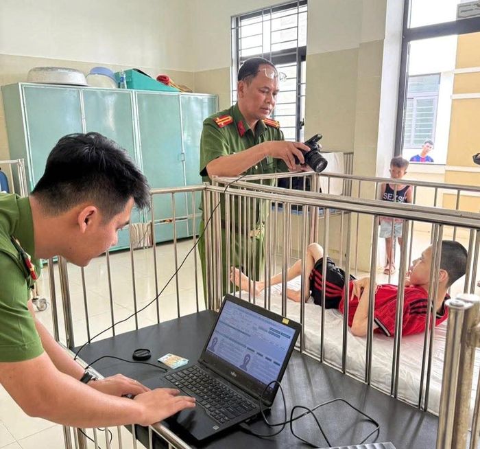 Những việc làm thiết thực, ý nghĩa của các cán bộ Phòng Cảnh sát QLHC về TTXH Công an tỉnh góp phần lan tỏa hình ảnh đẹp của người chiến sĩ Công an nhân dân.