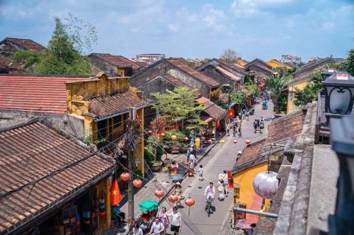Hội An đứng đầu danh sách “thành phố viên ngọc ẩn”, theo tạp chí du lịch Mỹ Travel + Leisure. Ảnh Unsplash.