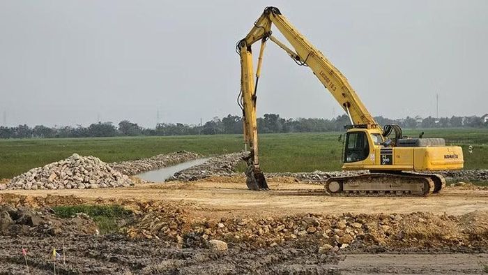 Thi công hạ tầng khu công nghiệp ở Thanh Hóa.