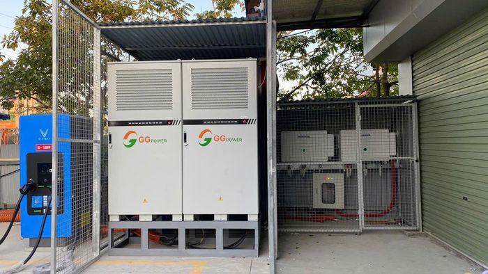 Một lợi ích rất quan trọng của pin lưu trữ là đảm bảo ổn định nguồn điện. Ảnh: Việt Vũ