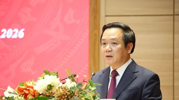 Bí thư Tỉnh ủy Hưng Yên Phạm Quang Ngọc phát biểu nhận nhiệm vụ. Ảnh: Trịnh Cường.