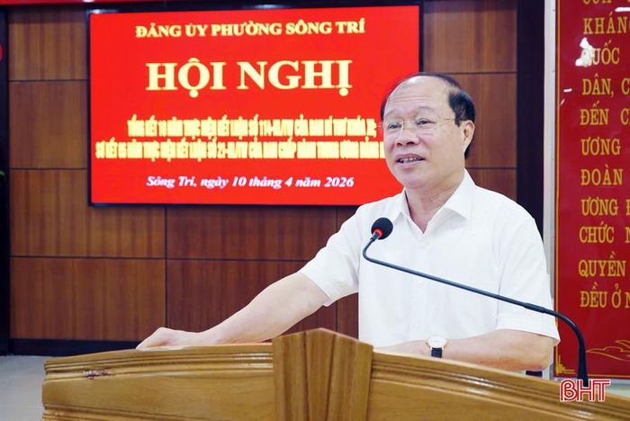 Bí thư Đảng ủy phường Sông Trí Nguyễn Hoài Sơn kết luận tại hội nghị.