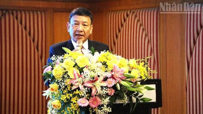 Phó Bí thư Tỉnh ủy Lâm Đồng Bùi Thắng phát biểu khai mạc sự kiện. (Ảnh: HUY VŨ)