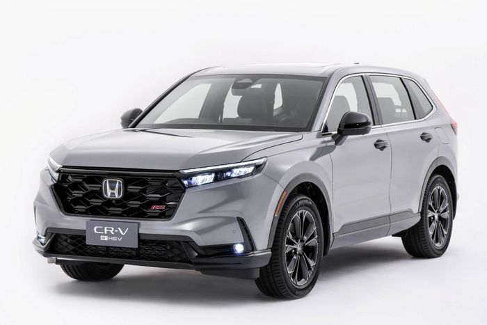 Hãng xe Nhật Bản ra mắt phiên bản Honda CR-V e:HEV lắp ráp trong nước.