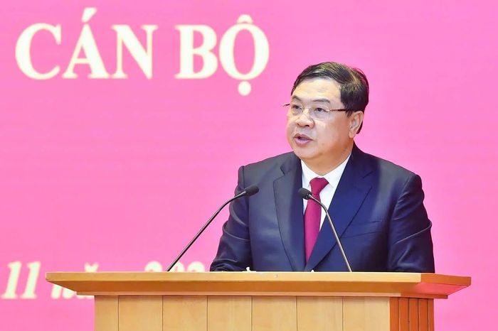 Phó thủ tướng thường trực Phạm Gia Túc