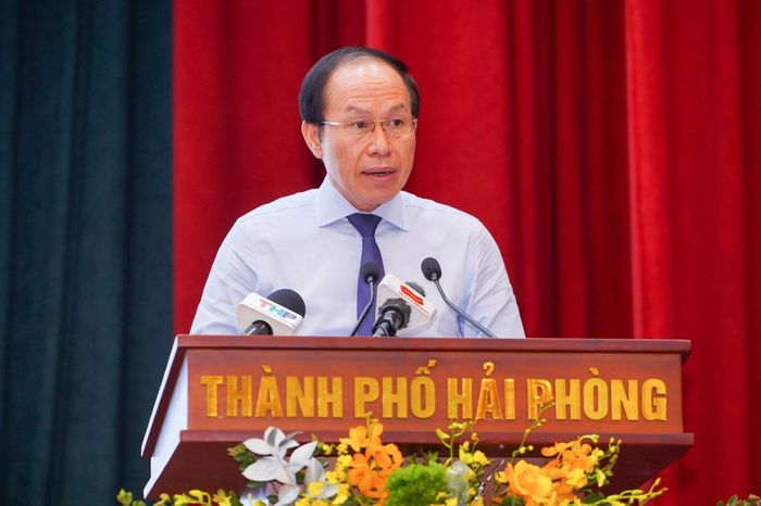 Phó thủ tướng Lê Tiến Châu