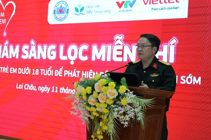 Trung tá Nguyễn Ngọc Nguyên - Giám đốc Viettel Lai Châu phát biểu tại chương trình.