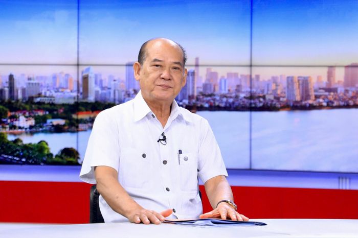 Ông Nguyễn Đức Hà, Nguyên Vụ trưởng Vụ Cơ sở Đảng (Ban Tổ chức Trung ương) trả lời câu hỏi. Ảnh: Quang Thái