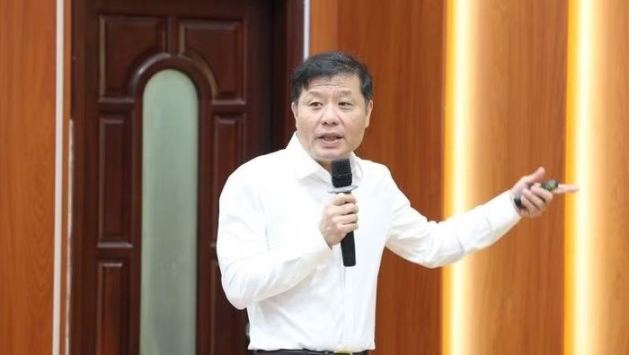 Chuyên gia phát biểu tại hội thảo.