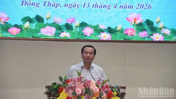 Đồng chí Lê Hà Luân phát biểu tại hội thảo.