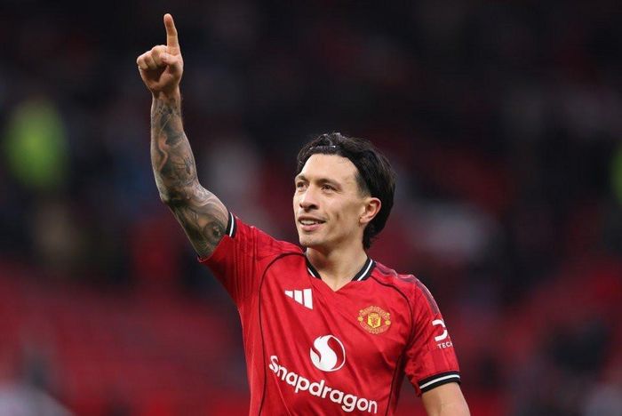 Lisandro Martinez đã bình phục chấn thương - Ảnh: SunSport