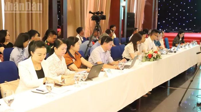 Diễn đàn thu hút đông đảo đại diện các cơ quan quản lý nhà nước ở Trung ương, địa phương và các nhà khoa học, tổ chức quốc tế, doanh nghiệp… tham dự theo hình thức trực tiếp và trực tuyến.