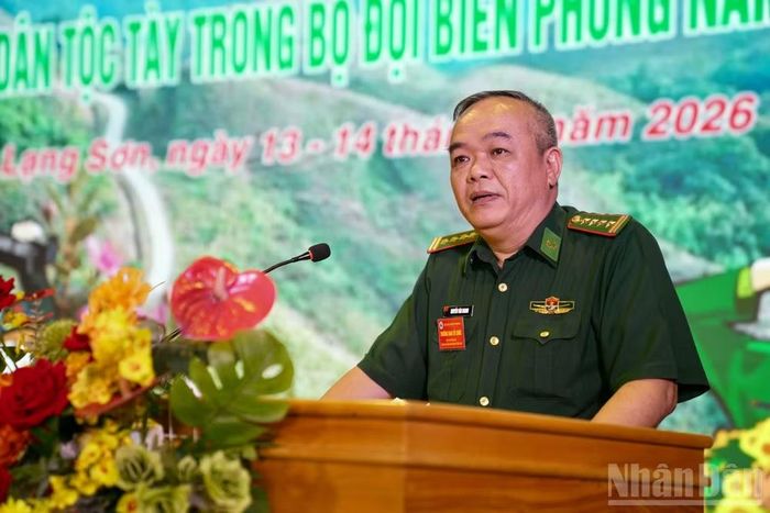 Đại tá Nguyễn Văn Khanh, Phó Tham mưu trưởng Bộ đội biên phòng, Trưởng Ban tổ chức Hội thi phát biểu.