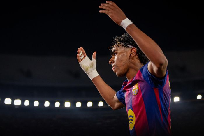 Barca chờ điều kỳ diệu từ Yamal. Ảnh: FCB