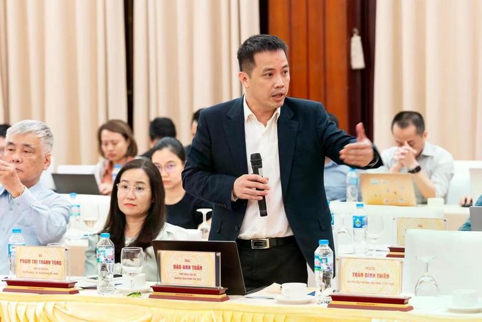 Phó Tổng Thư ký VCCI phát biểu tại Hội thảo.
