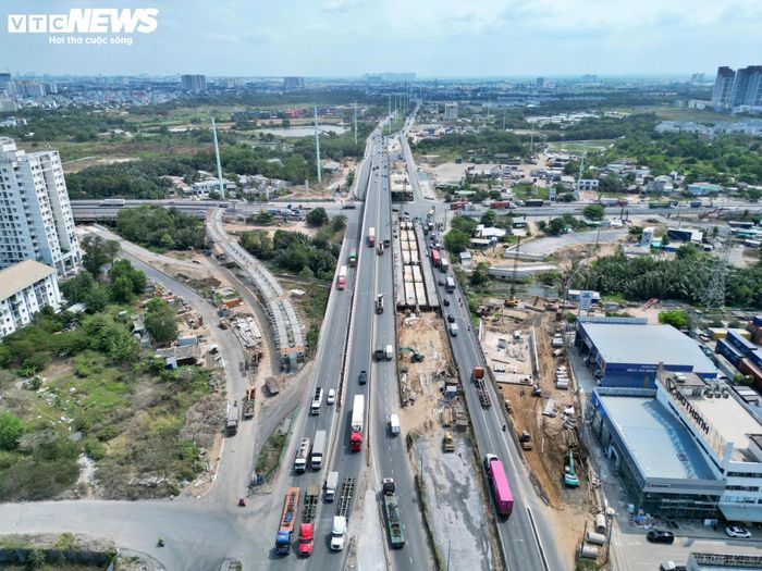 Trước thực trạng nút giao chậm tiến độ, thành phố điều chỉnh thành từ năm 2021 đến quý III2026 thay vì mục tiêu hoàn thành dịp 30/4/2026.