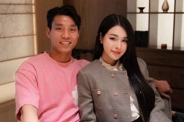 Vũ Văn Thanh cũng sẽ là một trong những cái tên cuối cùng của lứa Thường Châu lập gia đình. Nhiều đồng đội khác của anh, như Quang Hải, Bùi Tiến Dũng, Duy Mạnh đều đã sớm kết hôn, sinh con. Hôn lễ của Văn Thanh cũng được dự đoán sẽ quy tụ nhiều cầu thủ tên tuổi của làng bóng đá.