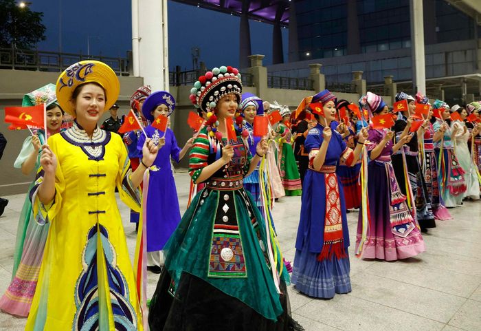 Lễ đón Tổng Bí thư, Chủ tịch nước Tô Lâm và Phu nhân tại ga Nam Ninh Đông, Thành phố Nam Ninh. (Ảnh: Thống Nhất/TTXVN)