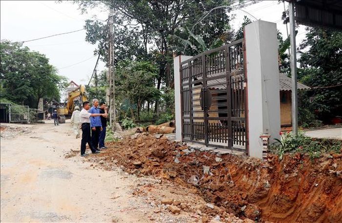 Dự án cải tạo, nâng cấp đường ĐH11 được triển khai thuận lợi nhờ sự đồng thuận, ủng hộ của người dân.