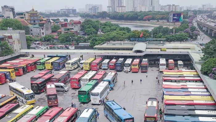 Bến xe Nước Ngầm, Hà Nội. Ảnh minh họa