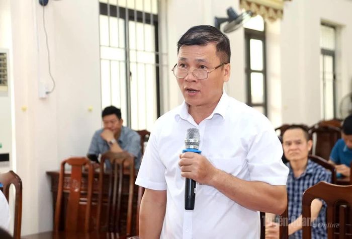Cử tri xã Thuận Hòa kiến nghị các vấn đề liên quan đến hạ tầng, điện và vật liệu xây dựng.