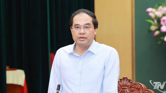 Đồng chí Bí thư Tỉnh ủy Thái Nguyên Trịnh Xuân Trường phát biểu ý kiến tại Hội nghị.