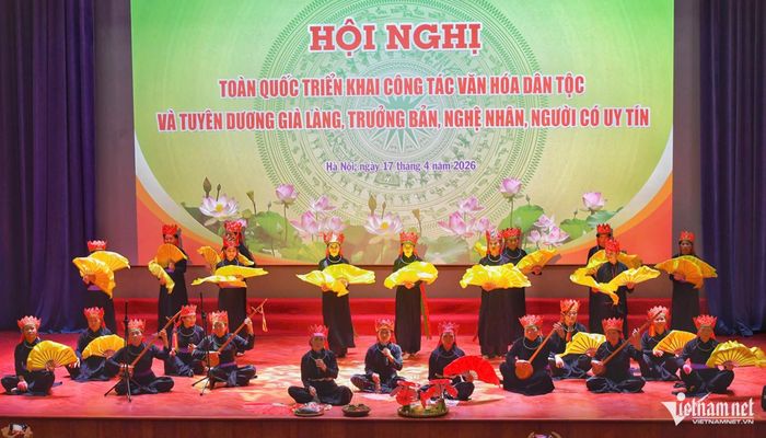 Tiết mục văn nghệ tại chương trình