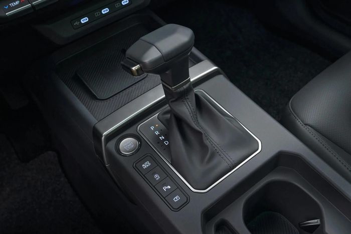 Kia định hướng Seltos hybrid là lựa chọn thay thế xe điện EV3 khi khách hàng vẫn có cảm hứng với xe động cơ đốt trong thay vì xe điện hoàn toàn.