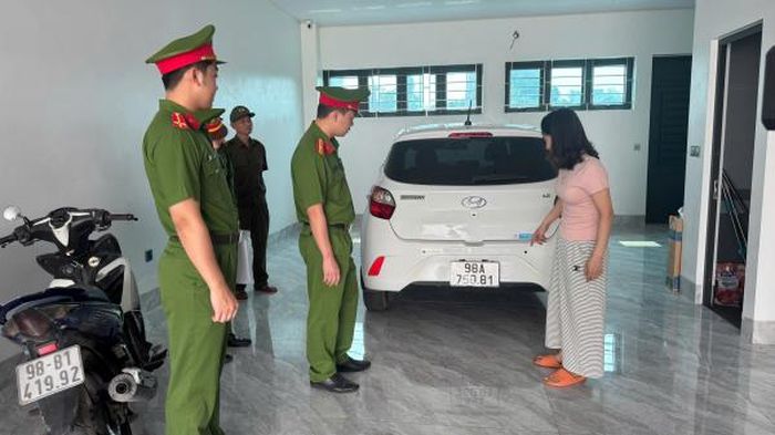 Phòng Cảnh sát hình sự nhanh chóng làm rõ vụ trộm cắp tài sản và bàn giao tài sản cho người dân