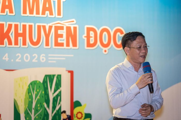 Ông Nguyễn Ngọc Hồi, Phó giám đốc Sở Văn hóa và Thể thao thành phố, phát biểu tại buổi lễ, Hội sách khuyến đọc tại chung cư không chỉ là nơi trưng bày giới thiệu sách mà còn là không gian sinh hoạt văn hóa, ý nghĩa, góp phần hình thành thói quen đọc sách cho thiếu nhi và các thành viên trong mỗi gia đình.