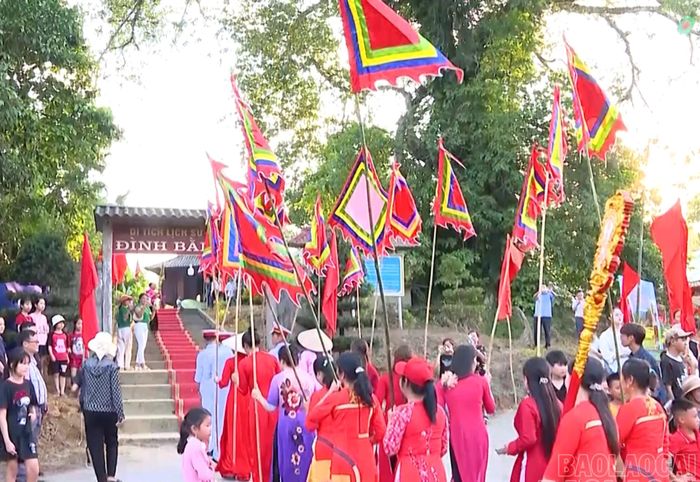 Lễ hội Đình Bằng Là - nét đẹp văn hóa truyền thống của người dân địa phương.