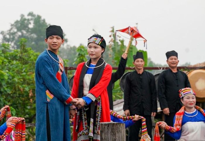 Tục lệ cưới lần hai là tục quan trọng mang bản sắc văn hóa của dân tộc Thái. Ảnh: Khánh Hòa - TTXVN