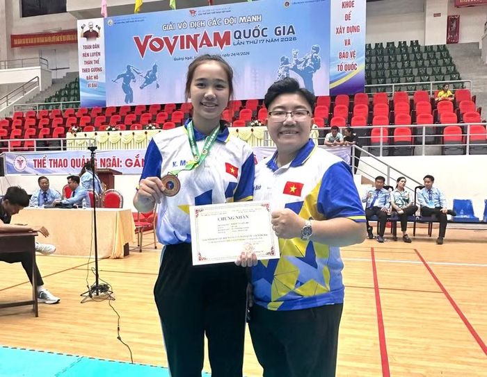  Đoàn Thị Kiều My đã giành huy chương đồng ngay trong tối khai mạc. Ảnh: Thiên Bình 