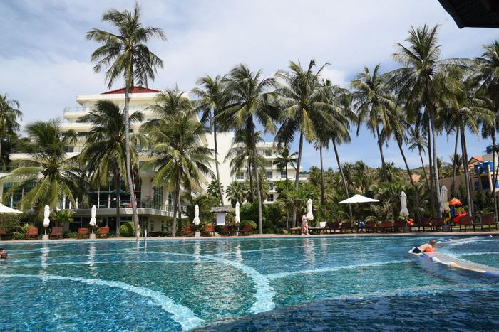 Từ làng chài hoang sơ, Mũi Né trở thành thủ phủ của những khu nghỉ dưỡng cao cấp bậc nhất. Ảnh: Đình Hòa