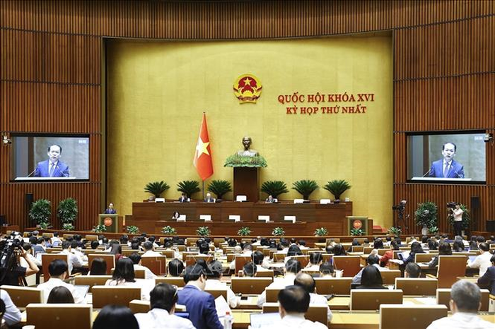 Quang cảnh phiên họp.